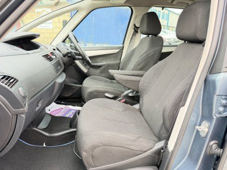 2010 Citroen Grand C4 Picasso - photo 9