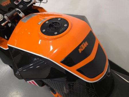 2010 KTM RC 8 - photo 18