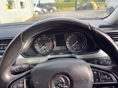 2018 Skoda Superb - photo 21