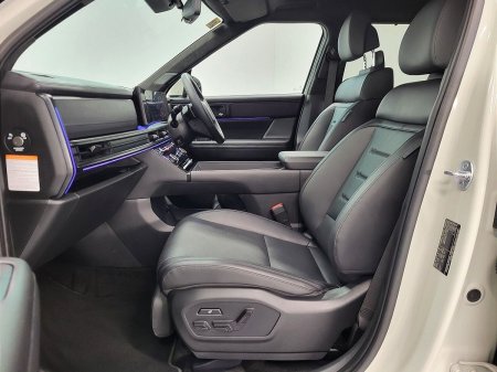 2025 Hyundai Santa Fe - photo 7