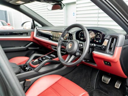 2024 Porsche Cayenne - photo 11