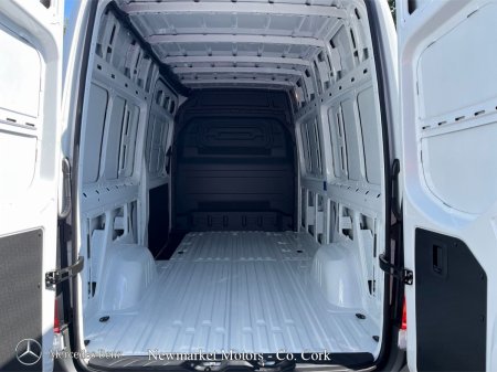 2027 Mercedes-Benz Sprinter - photo 18