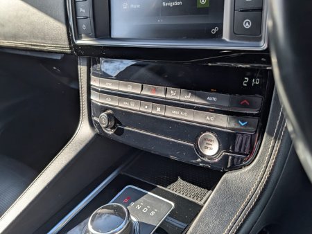 2017 Jaguar F-Pace - photo 21