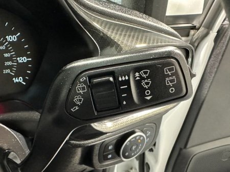 2018 Ford Fiesta - photo 20