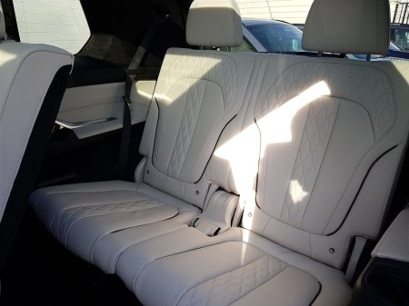 2026 BMW X7 - photo 27