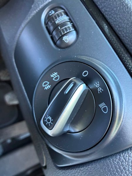 2010 Volkswagen Jetta - photo 14