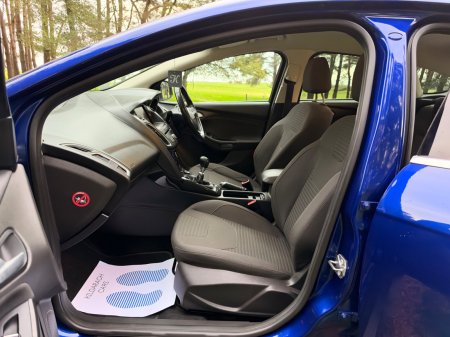 2016 Ford Focus - photo 29
