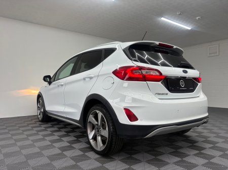 2020 Ford Fiesta - photo 19
