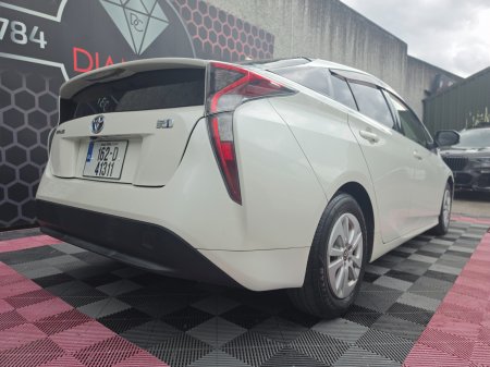 2016 Toyota Prius - photo 8