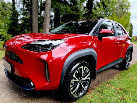 2025 Toyota Yaris Cross - photo 36