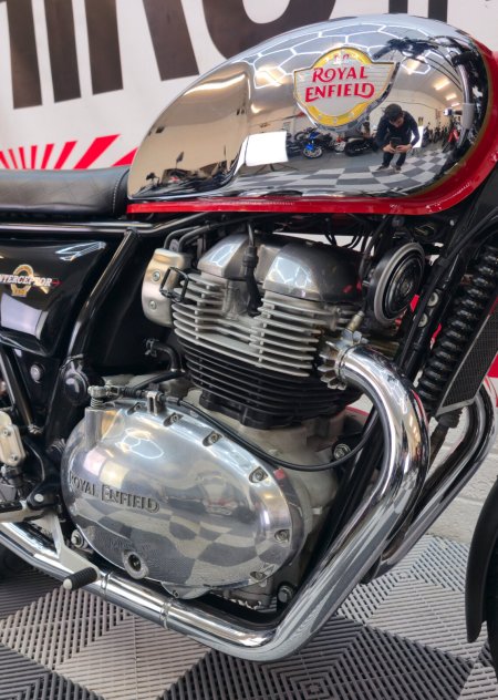 2025 ROYAL ENFIELD Interceptor 650 - photo 40