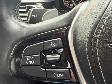 2017 BMW 5-Series - photo 22