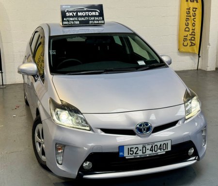 2015 Toyota Prius - photo 4