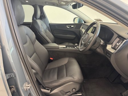 2024 Volvo XC60 - photo 7