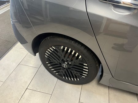2024 Nissan Leaf - photo 8