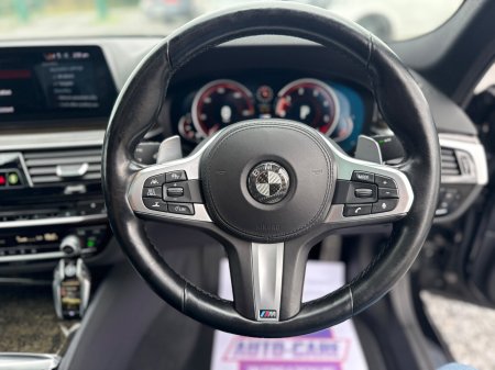 2017 BMW 5-Series - photo 27