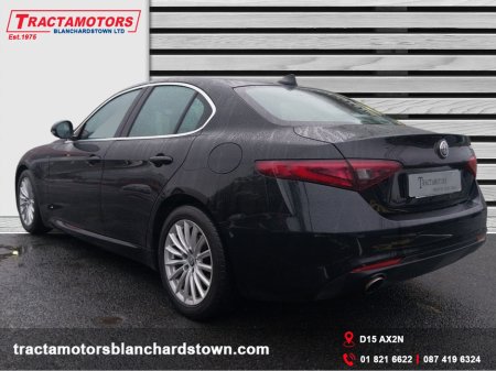 2019 Alfa Romeo Giulia - photo 14