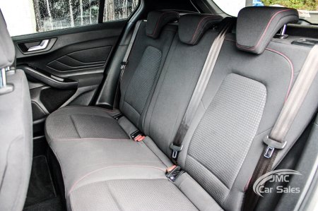2019 Ford Focus - photo 23