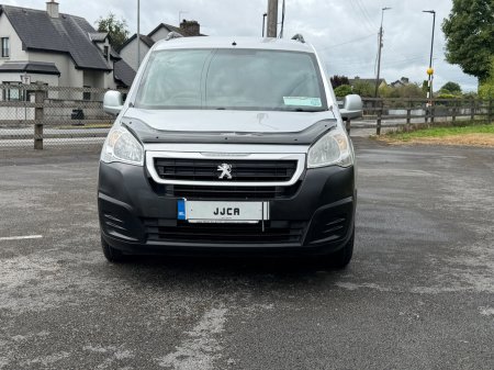 2017 Peugeot Partner - photo 2