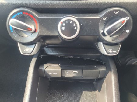 2020 Kia Stonic - photo 13
