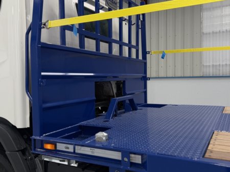 2020 SCANIA P370 XT - photo 6