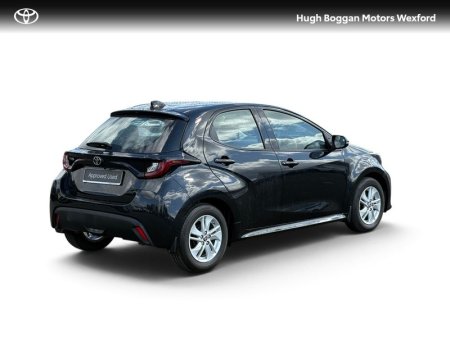2024 Toyota Yaris - photo 3