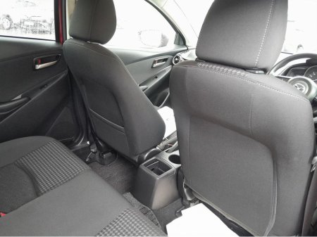 2018 Mazda Demio - photo 10