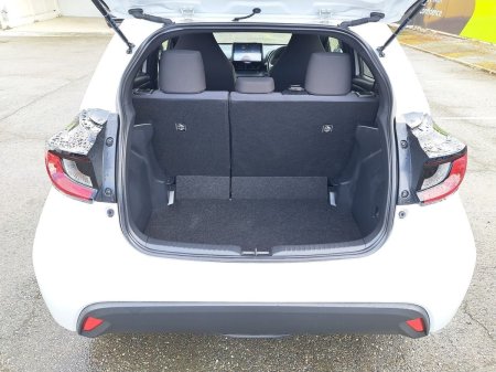 2021 Toyota Yaris - photo 27