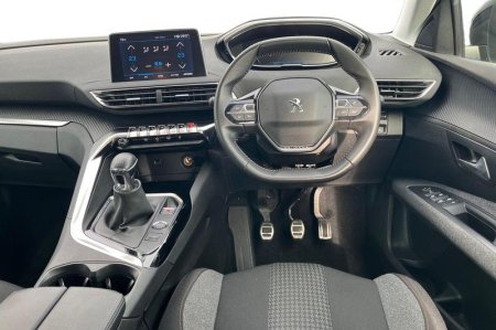 2023 Peugeot 5008 - photo 11