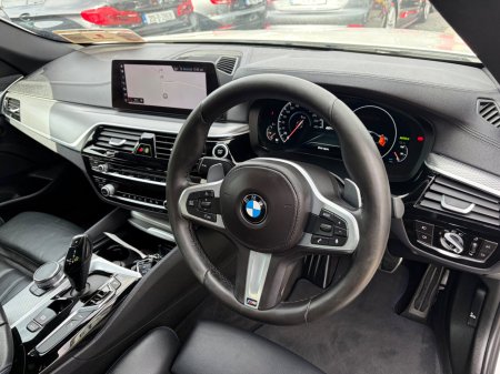 2018 BMW 5-Series - photo 22