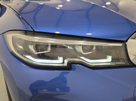 2022 BMW 3-Series - photo 21