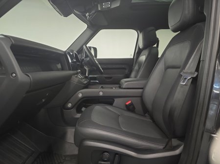 2023 Land Rover Defender - photo 3