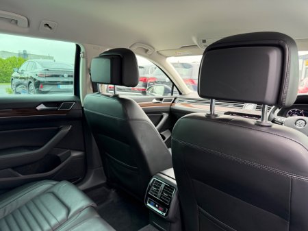 2019 Volkswagen Passat - photo 37