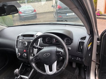 2011 Kia Ceed - photo 6