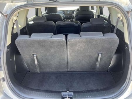 2014 Kia Carens - photo 11