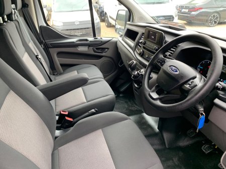 2023 Ford Transit Custom - photo 16