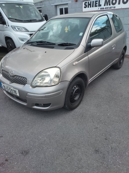2005 Toyota Yaris - photo 6