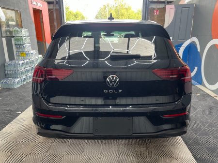 2025 Volkswagen Golf - photo 4
