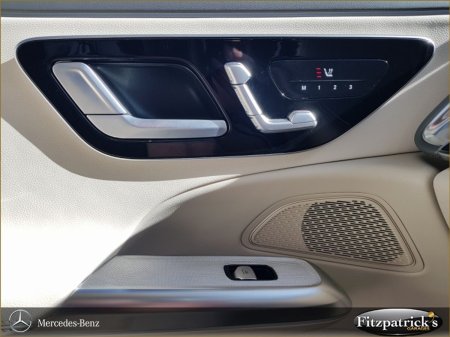 2025 Mercedes-Benz E-Class - photo 12