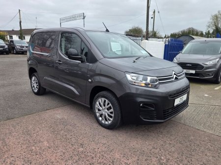 2021 Citroen Berlingo - photo 2