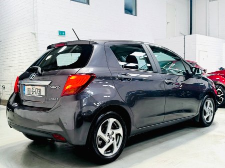 2016 Toyota Yaris - photo 6