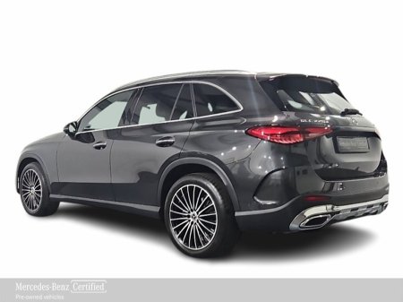 2025 Mercedes-Benz GLC - photo 3