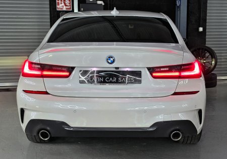 2021 BMW 3-Series - photo 10