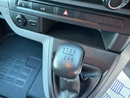 2022 Opel Vivaro - photo 21