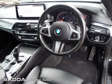 2021 BMW 5-Series - photo 8