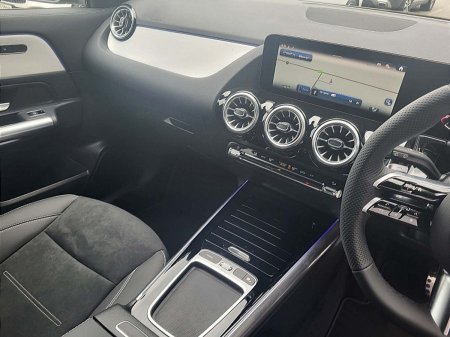 2027 Mercedes-Benz GLA - photo 14