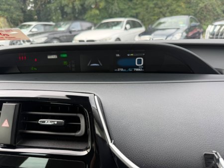 2020 Toyota Prius - photo 11