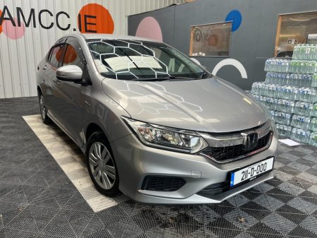 2021 Honda Grace 2021 HONDA GRACE HYBRID DX 1.5 AUTOMATIC/ PARKING CAMERA