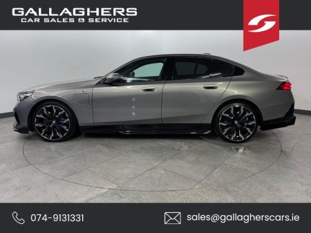 2024 BMW 5-Series - photo 5