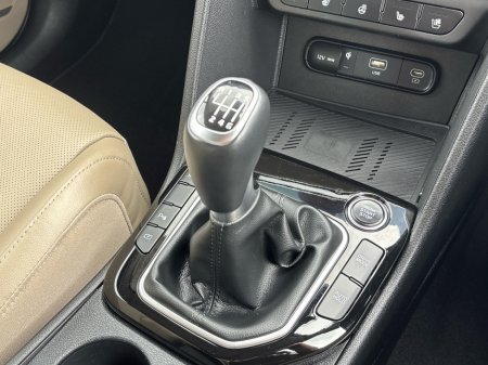 2022 Kia Sportage - photo 12